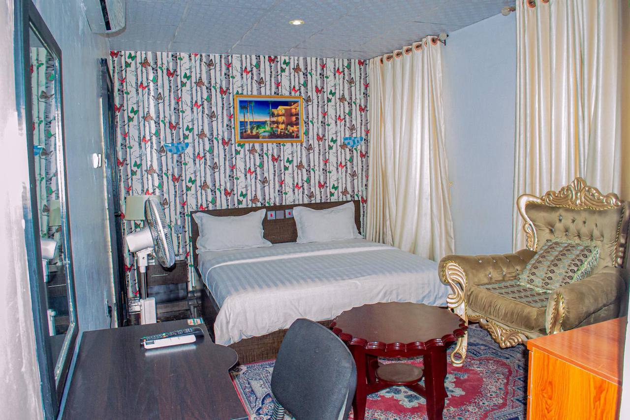 Zaytun Hotels single room